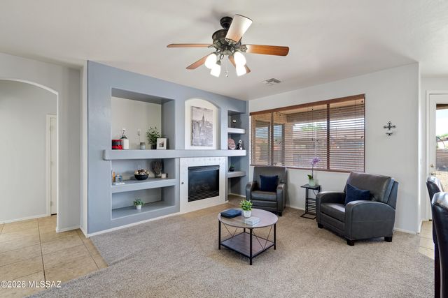 8379 W Avecenna Street, Tucson, AZ 85757