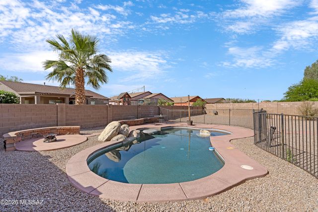 8379 W Avecenna Street, Tucson, AZ 85757