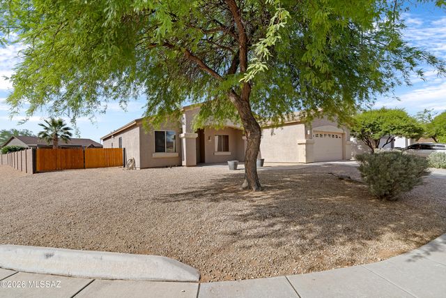 8379 W Avecenna Street, Tucson, AZ 85757