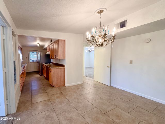 2820 N 71ST Place, Scottsdale, AZ 85257