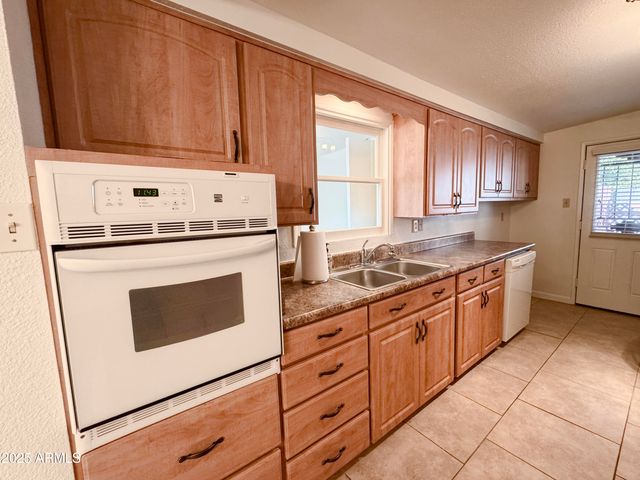 2820 N 71ST Place, Scottsdale, AZ 85257