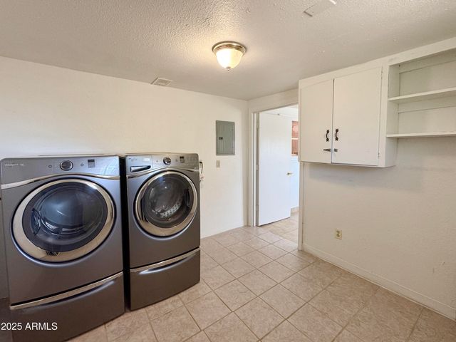 2820 N 71ST Place, Scottsdale, AZ 85257