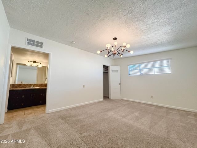 2820 N 71ST Place, Scottsdale, AZ 85257