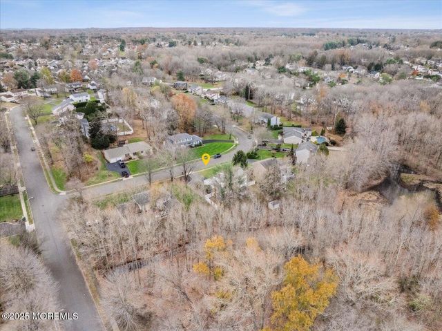 54 Tracy Drive, Manalapan, NJ 07726