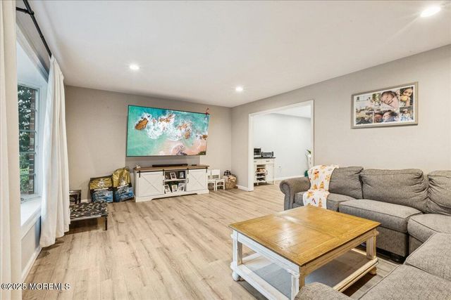 54 Tracy Drive, Manalapan, NJ 07726