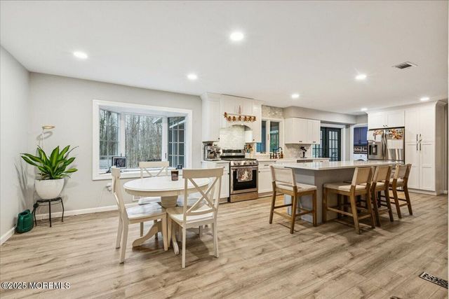 54 Tracy Drive, Manalapan, NJ 07726