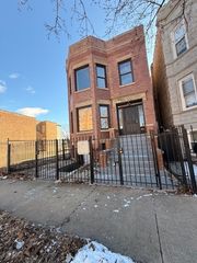 3651 W Grenshaw Street G, Chicago, IL 60624