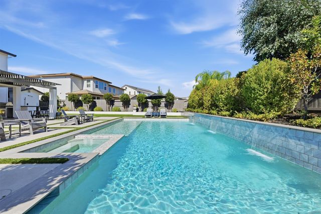 3083 Anastasia Way, Lincoln, CA 95648