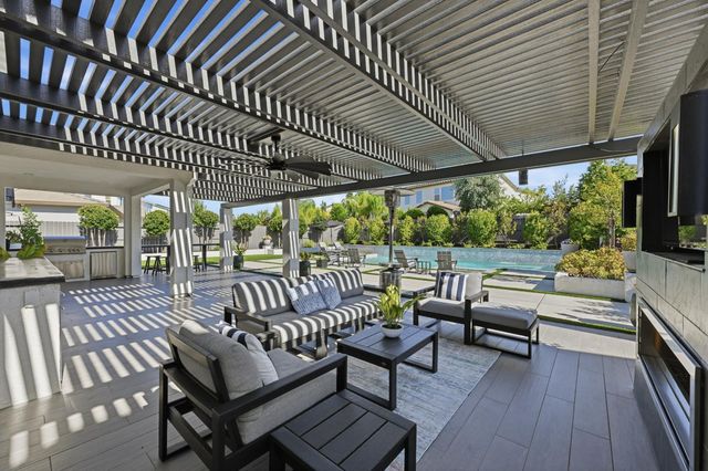 3083 Anastasia Way, Lincoln, CA 95648