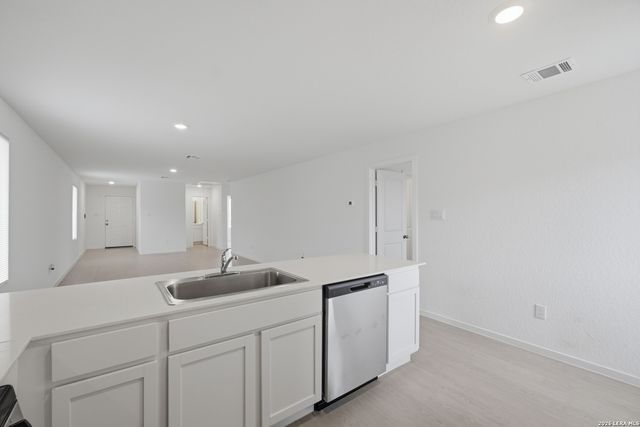 11507 Field Briar, Converse, TX 78109