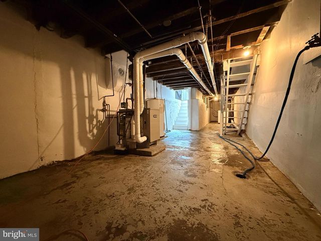1136 N 10TH ST, Reading, PA 19604