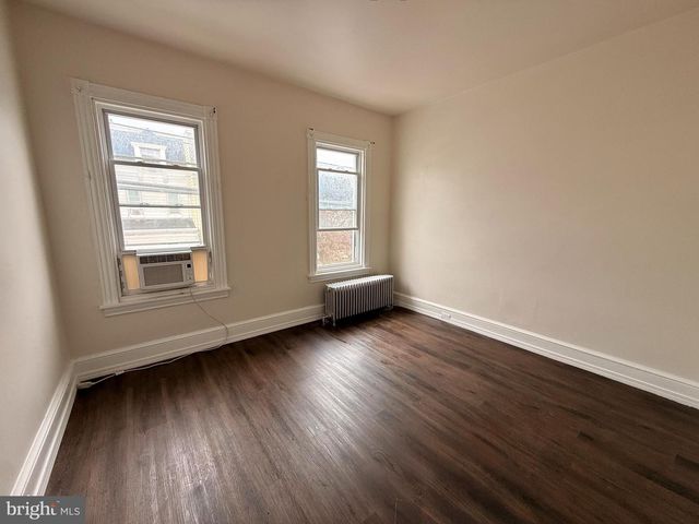 1136 N 10TH ST, Reading, PA 19604