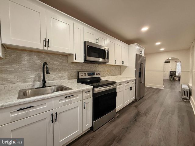 1136 N 10TH ST, Reading, PA 19604