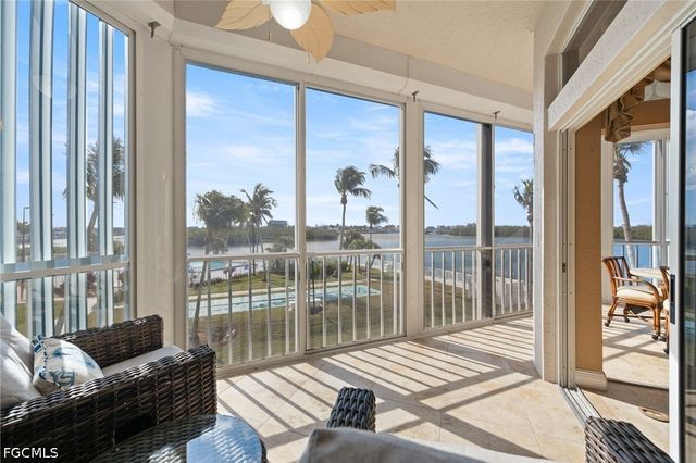18092 San Carlos BLVD 915, Fort Myers Beach, FL 33931