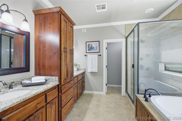 16657 E 79th Street North, Owasso, OK 74055