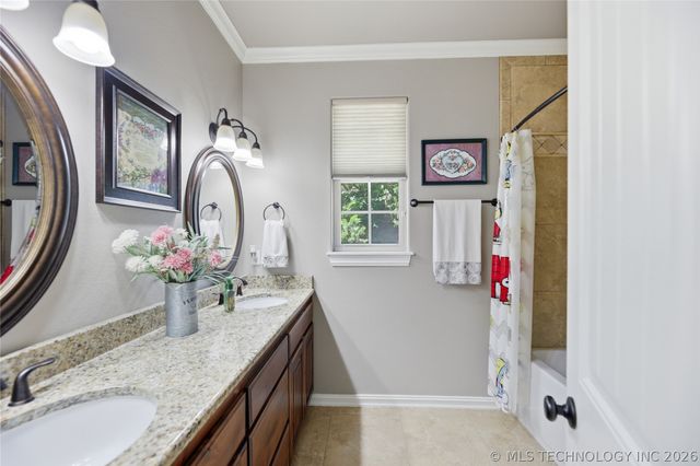 16657 E 79th Street North, Owasso, OK 74055