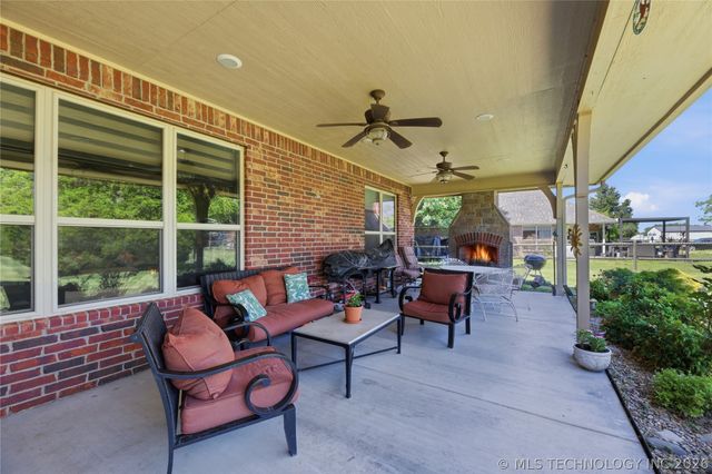 16657 E 79th Street North, Owasso, OK 74055