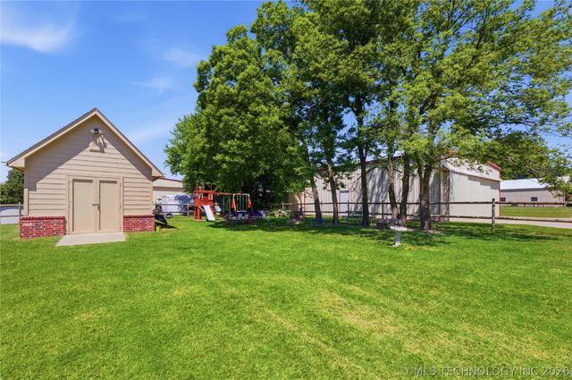 16657 E 79th Street North, Owasso, OK 74055
