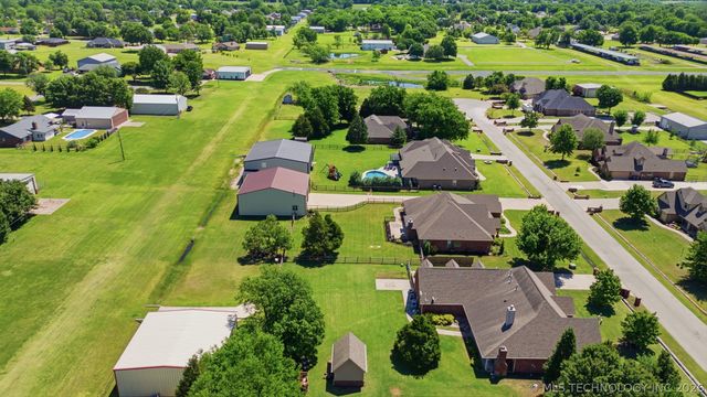 16657 E 79th Street North, Owasso, OK 74055