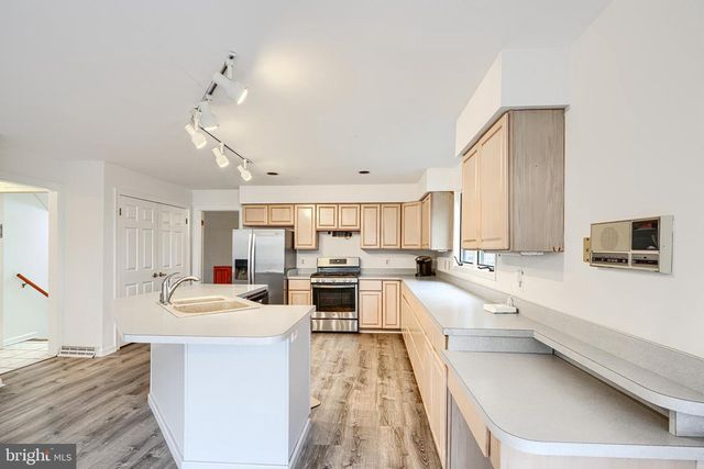 2508 PERRING WOODS RD, Baltimore, MD 21234