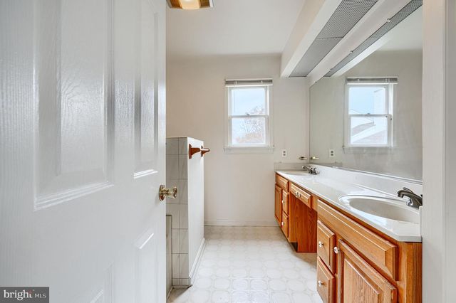 2508 PERRING WOODS RD, Baltimore, MD 21234