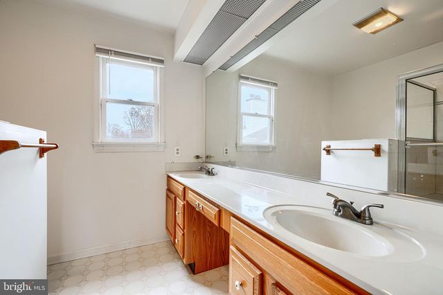 2508 PERRING WOODS RD, Baltimore, MD 21234