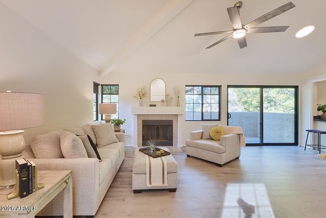 11515 N 91st Street 235, Scottsdale, AZ 85260