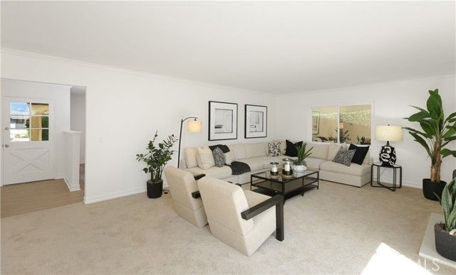 3230 Washington Avenue, Costa Mesa, CA 92626