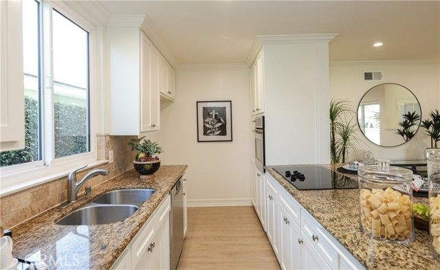 3230 Washington Avenue, Costa Mesa, CA 92626