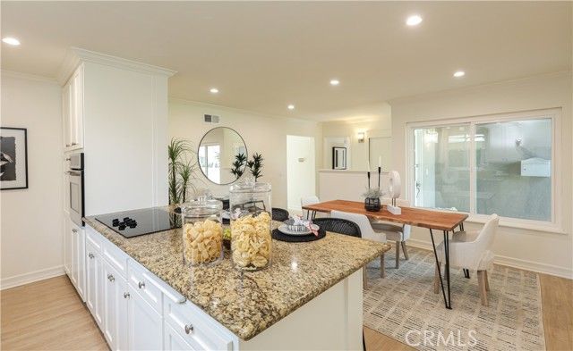 3230 Washington Avenue, Costa Mesa, CA 92626