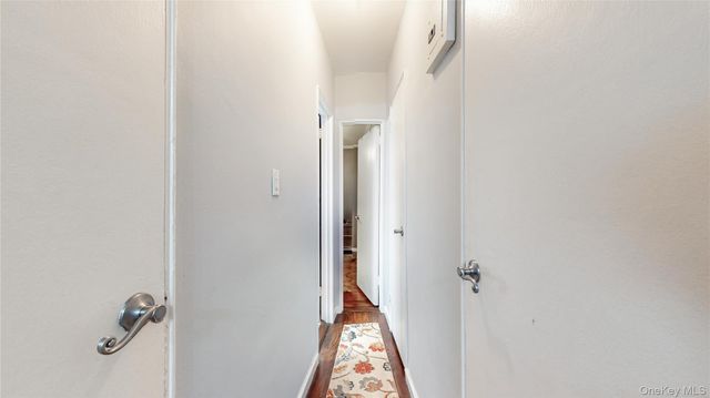 67-38 108th Street C17, Forest Hills, NY 11375
