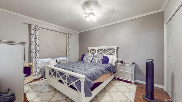 67-38 108th Street C17, Forest Hills, NY 11375