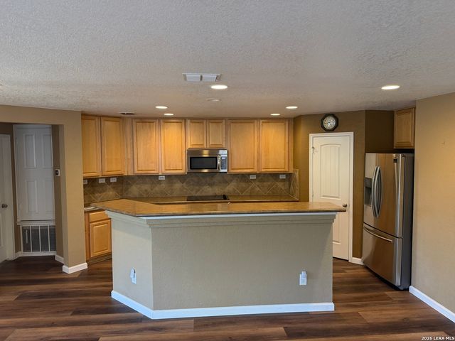 11006 Colt, San Antonio, TX 78254