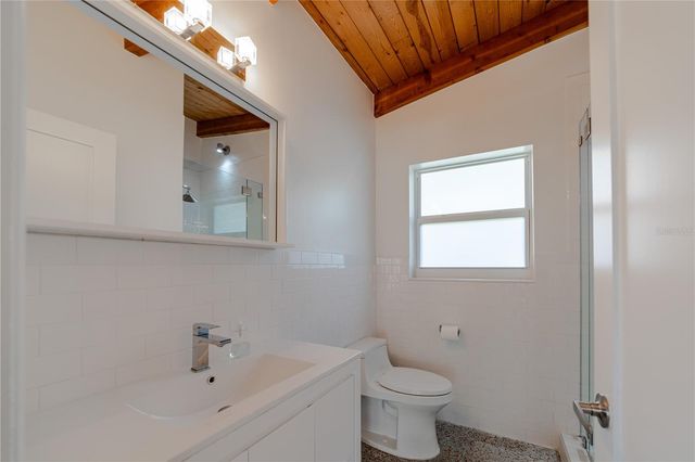 2631 KEY LARGO LANE, Fort Lauderdale, FL 33312