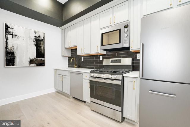 4303 FAIRMOUNT AVE, Philadelphia, PA 19104