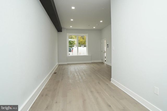 4303 FAIRMOUNT AVE, Philadelphia, PA 19104
