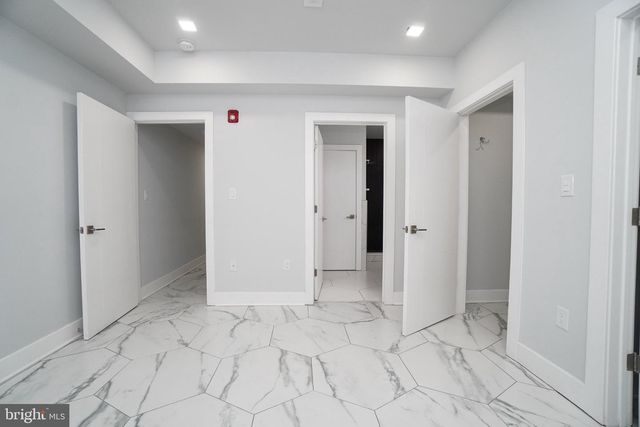 4303 FAIRMOUNT AVE, Philadelphia, PA 19104