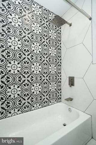 4303 FAIRMOUNT AVE, Philadelphia, PA 19104