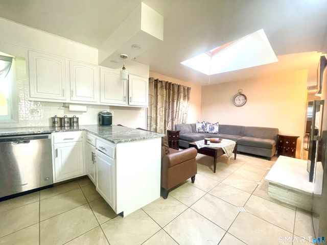 2698 Easton Turnpike, Fairfield, CT 06825