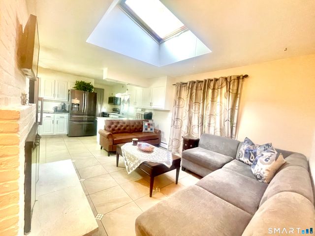 2698 Easton Turnpike, Fairfield, CT 06825