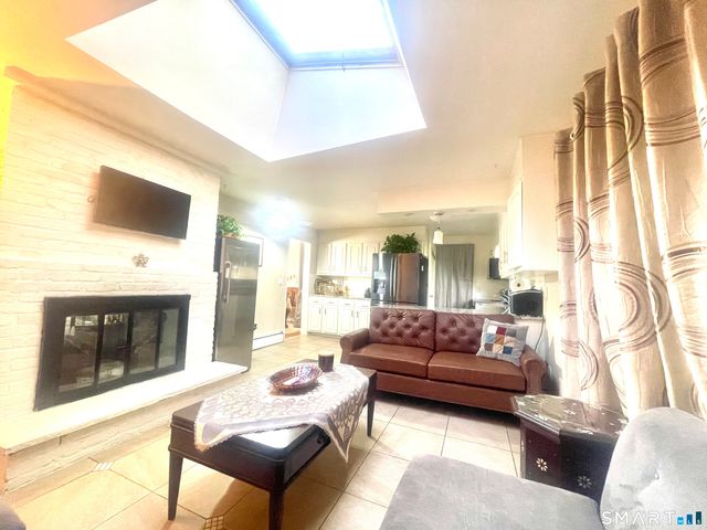 2698 Easton Turnpike, Fairfield, CT 06825