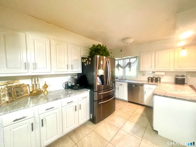 2698 Easton Turnpike, Fairfield, CT 06825