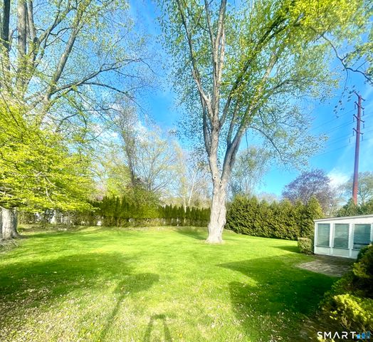 2698 Easton Turnpike, Fairfield, CT 06825
