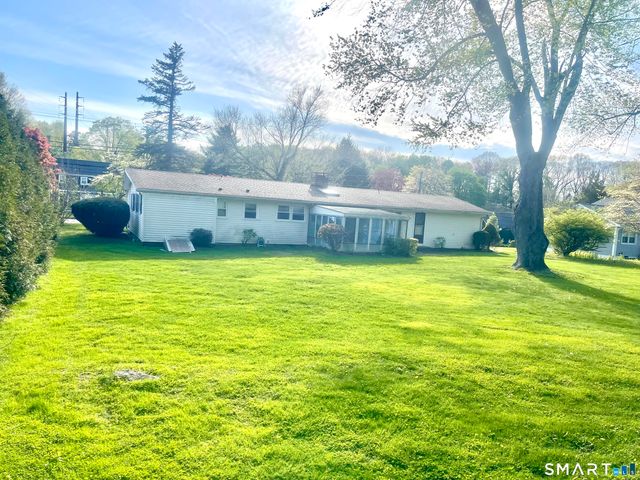 2698 Easton Turnpike, Fairfield, CT 06825