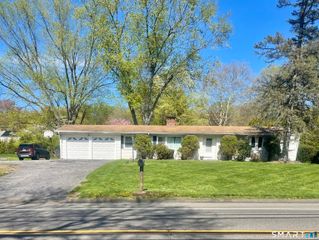 2698 Easton Turnpike, Fairfield, CT 06825