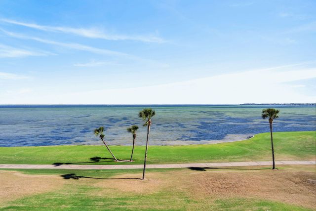 19 Players Club 19, Miramar Beach, FL 32550
