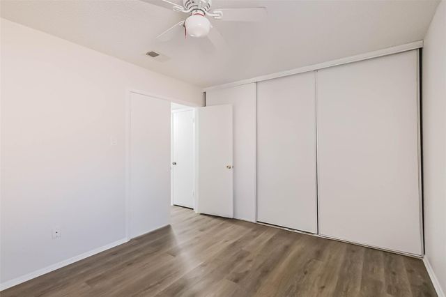 11983 Bob White Drive 17-852, Houston, TX 77035