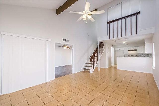 11983 Bob White Drive 17-852, Houston, TX 77035