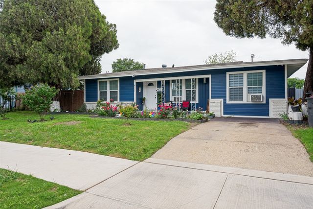 4332 Quails Lane, Fort Worth, TX 76119