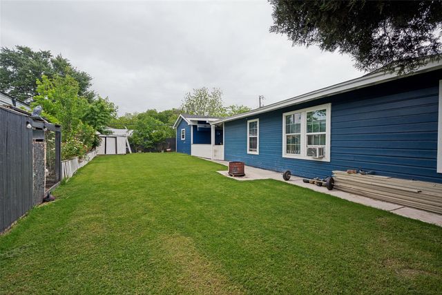 4332 Quails Lane, Fort Worth, TX 76119